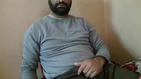 Snapshot of yxxtxxdentyk chatting on November 2025 05:39:02 AM Bi BearXXX online show from November 2025 05:39:02 AM