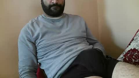 Snapshot of yxxtxxdentyk chatting on November 2025 05:40:02 AM Bi BearXXX online show from November 2025 05:40:02 AM