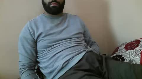 Snapshot of yxxtxxdentyk chatting on November 2025 05:24:01 AM Bi BearXXX online show from November 2025 05:24:01 AM