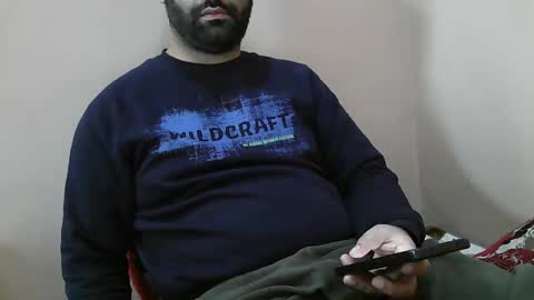 Snapshot of yxxtxxdentyk chatting on December 2025 06:29:02 AM Bi BearXXX online show from December 2025 06:29:02 AM