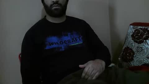 Snapshot of yxxtxxdentyk chatting on December 2025 10:21:02 AM Bi BearXXX online show from December 2025 10:21:02 AM