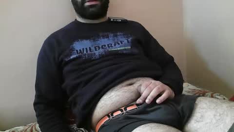 Snapshot of yxxtxxdentyk chatting on January 2026 06:08:01 AM Bi BearXXX online show from January 2026 06:08:01 AM