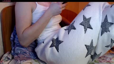 Snapshot of yzza_suave chatting on February 2025 05:53:02 PM yzza_suave online show from February 2025 05:53:02 PM