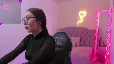 Snapshot of zaafira_tay chatting on February 2026 11:24:01 AM zaafira_tay online show from February 2026 11:24:01 AM