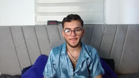 Snapshot of zac_golden chatting on October 2025 06:14:02 AM Zack online show from October 2025 06:14:02 AM