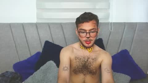 Snapshot of zac_golden chatting on October 2025 02:15:01 AM Zack online show from October 2025 02:15:01 AM