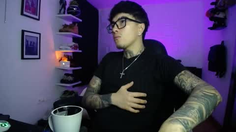 zac_muller1 online show from February 2026 06:10:02 AM