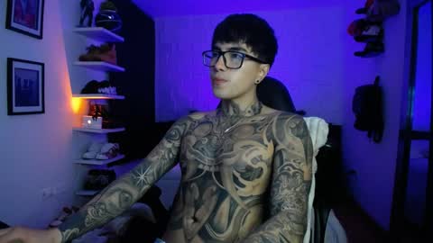 zac_muller1 online show from April 2026 01:42:02 AM