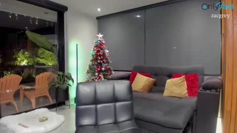 zacandmarcosmg_ online show from December 2025 02:42:02 AM