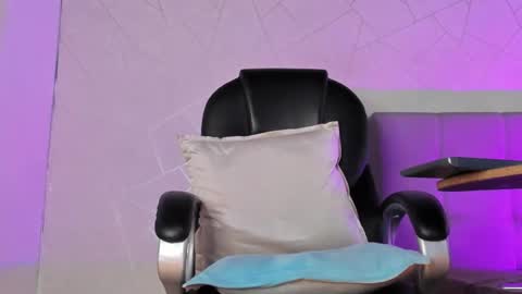 zack conor online show from November 2025 05:04:01 PM