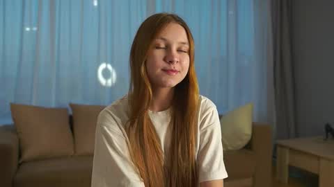 Marina online show from October 2025 01:10:01 PM