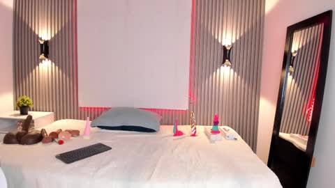 zafira online show from February 2025 02:46:01 PM