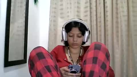 Zafiro online show from February 2026 04:45:02 PM