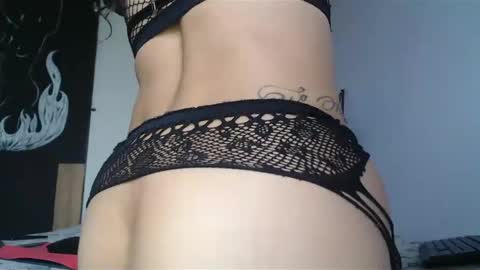 zafiro_subversiva online show from February 2025 05:14:01 PM