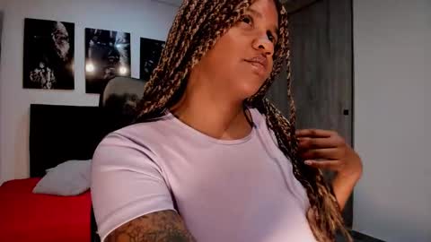 Snapshot of zahra_rose chatting on September 2025 07:14:02 PM zahra_rose online show from September 2025 07:14:02 PM