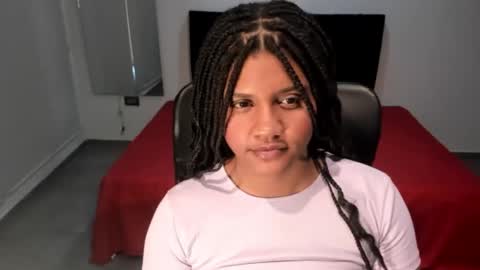 Snapshot of zahra_rose chatting on October 2025 08:39:01 PM zahra_rose online show from October 2025 08:39:01 PM