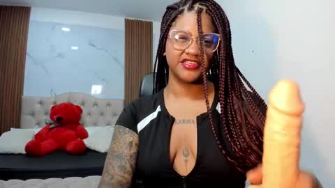 Snapshot of zahra_rose chatting on February 2026 08:27:01 PM zahra_rose online show from February 2026 08:27:01 PM