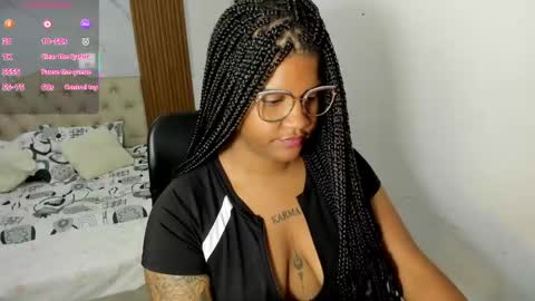 Snapshot of zahra_rose chatting on April 2026 08:58:02 PM zahra_rose online show from April 2026 08:58:02 PM