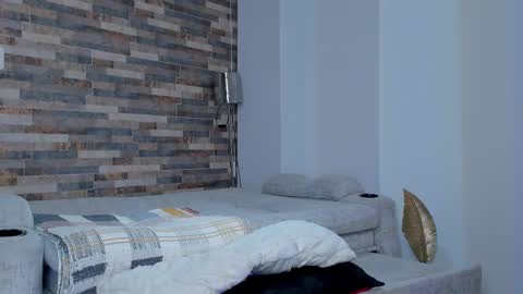 INSTAGRAM yormanfit7 online show from March 2025 11:38:02 PM