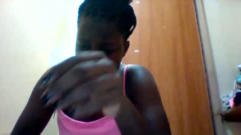 Snapshot of zainxxxx chatting on February 2025 01:22:02 PM zainxxxx online show from February 2025 01:22:02 PM