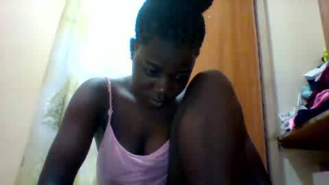 Snapshot of zainxxxx chatting on February 2025 09:46:01 AM zainxxxx online show from February 2025 09:46:01 AM