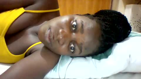 Snapshot of zainxxxx chatting on February 2025 05:48:01 AM zainxxxx online show from February 2025 05:48:01 AM