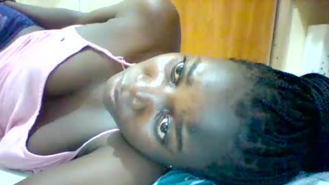 Snapshot of zainxxxx chatting on March 2025 10:27:02 PM zainxxxx online show from March 2025 10:27:02 PM