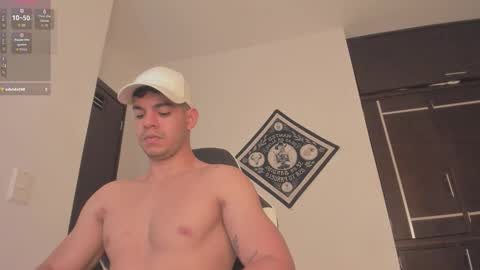 Snapshot of zamir_scott chatting on November 2025 10:42:02 PM zamir online show from November 2025 10:42:02 PM