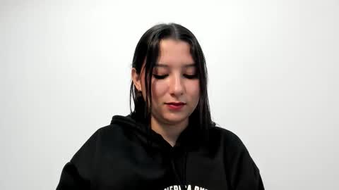 zammii69 online show from November 2025 02:50:01 PM