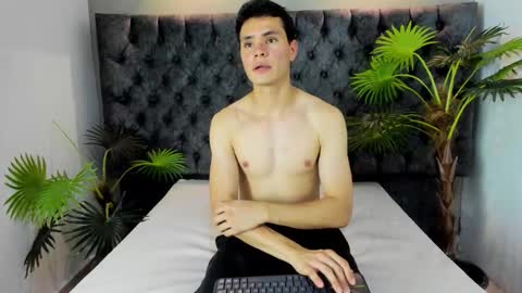 Snapshot of zane_evans chatting on February 2026 01:23:02 PM zane online show from February 2026 01:23:02 PM