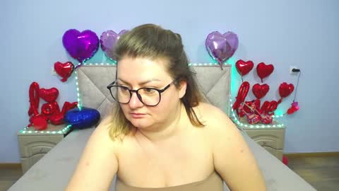 zannadreil online show from February 2025 01:32:01 AM