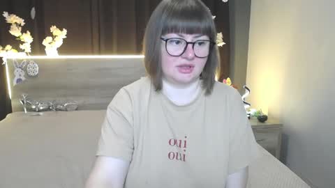 zannadreil online show from April 2026 06:41:01 PM