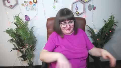 zannadreil online show from April 2026 06:45:01 PM