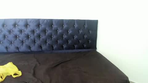 Snapshot of zanxley_ chatting on February 2025 06:59:02 PM zanxley_ online show from February 2025 06:59:02 PM