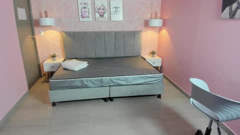 Zara Sweet  online show from February 2025 01:48:01 PM