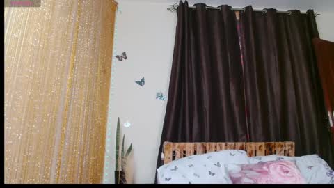 nicky online show from January 2025 08:07:02 AM