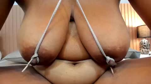 zara lopez online show from September 2025 07:14:02 PM