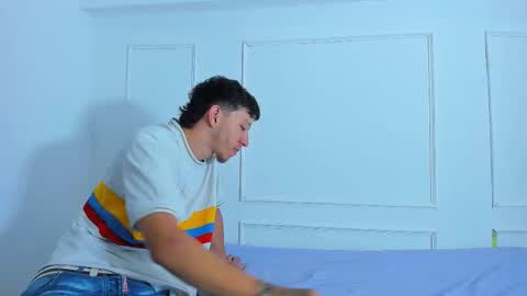 Snapshot of zara_n_kai chatting on September 2025 07:19:02 PM zara_n_kai online show from September 2025 07:19:02 PM