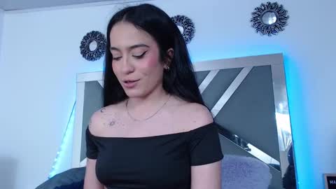 Snapshot of zaradames_ chatting on January 2025 08:37:01 AM zaradames_ online show from January 2025 08:37:01 AM