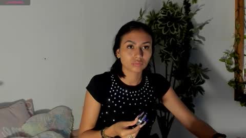 Zara Lim  online show from January 2026 05:59:01 PM