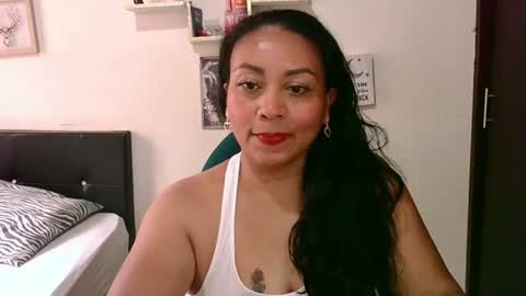 Snapshot of zaray_45bella chatting on June 2026 04:46:01 PM zaray online show from June 2026 04:46:01 PM