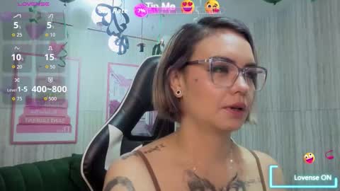 Isabella online show from March 2026 12:41:02 PM