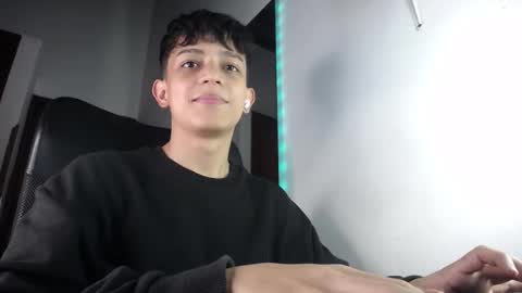 Zarek online show from October 2025 05:46:01 AM