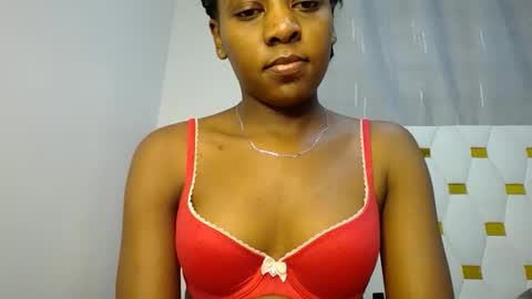 Snapshot of zariah011 chatting on May 2026 09:14:01 AM zariah online show from May 2026 09:14:01 AM