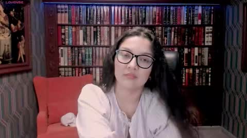 Zarifa online show from November 2025 09:17:02 PM