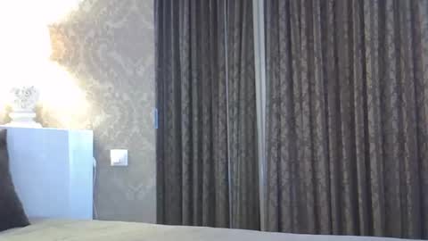 Zarina Swift online show from March 2026 10:48:02 AM