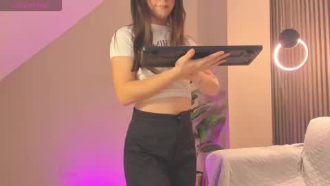 Zary online show from November 2025 12:27:02 PM