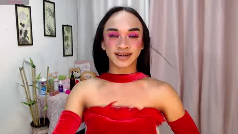 zaynelustts online show from December 2025 08:30:01 AM