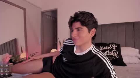 Hii im Zay.                 I save money for education. PVT Open. online show from December 2025 07:39:02 AM