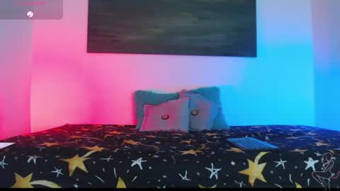 Karolyne online show from July 2026 02:41:02 PM